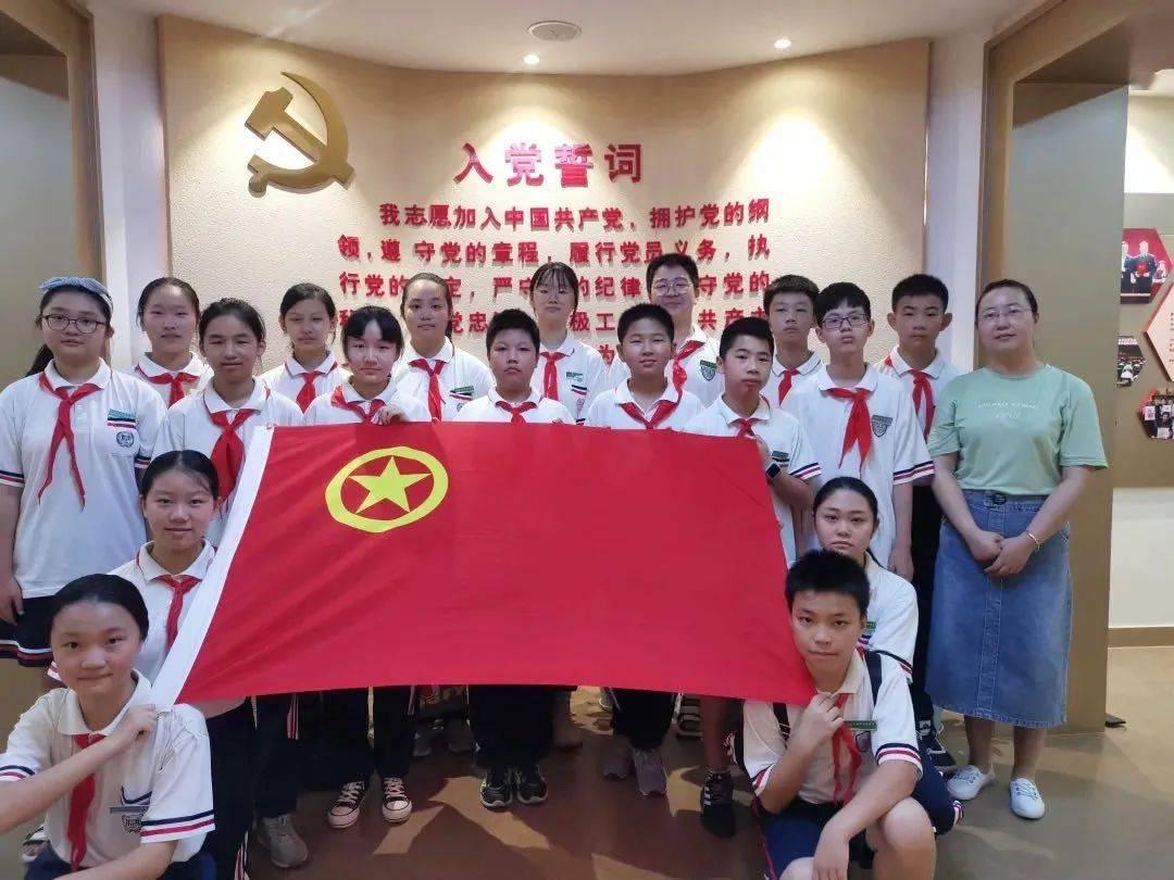 微信怎么关联另一个微信号游戏画面