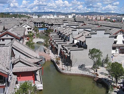 静谧飞行