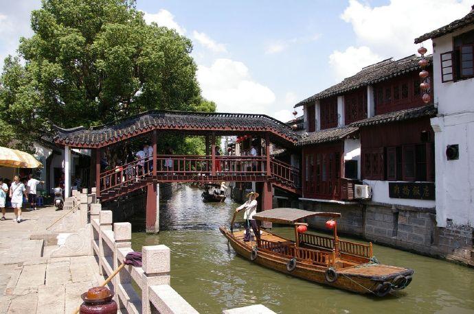 “恰同学少年,智游新湘江”守护美丽长江主题研学旅游活动启动